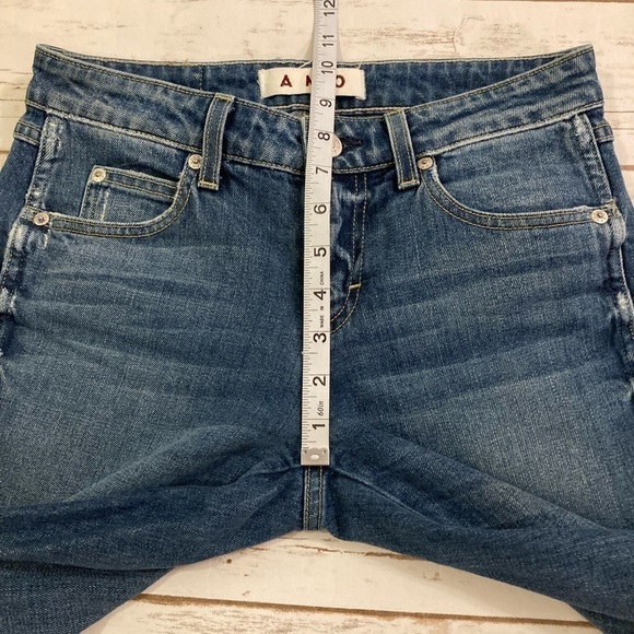 AMO Revolve Kate Girl Crush Mid-Rise Straight Leg Jeans Size 25 - Picture 5 of 15